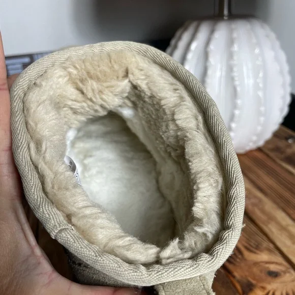 UGG Women's Ultra Mini New Heights Mustard Seed Platform Boots 1158311 - Picture 13 of 14